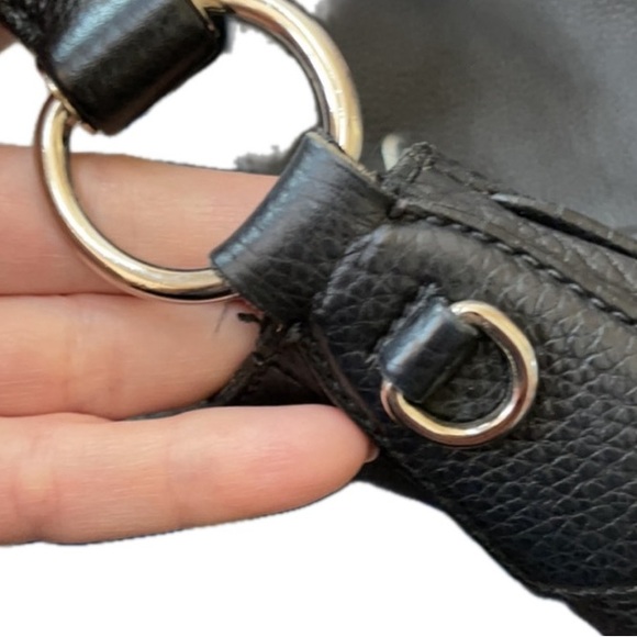 COPY - Authentic Prada Vintage Leather Shoulder Bag - Picture 7 of 13